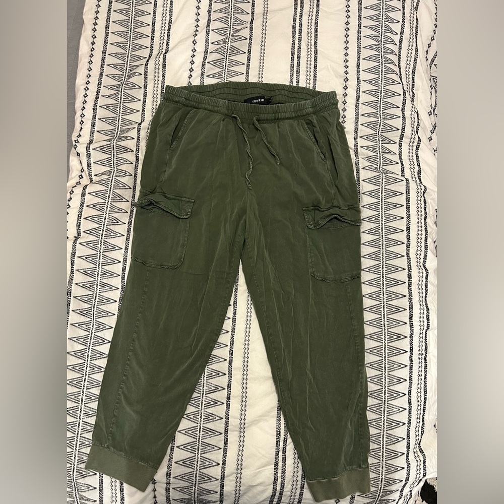 Torrid Green and Black Cropped Cargo Pants Set of 2